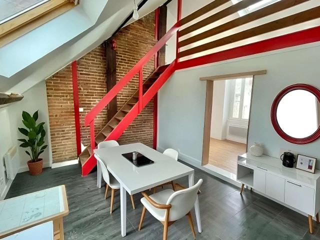 Location appartement 2 pièces Nantes Centre Ville 44