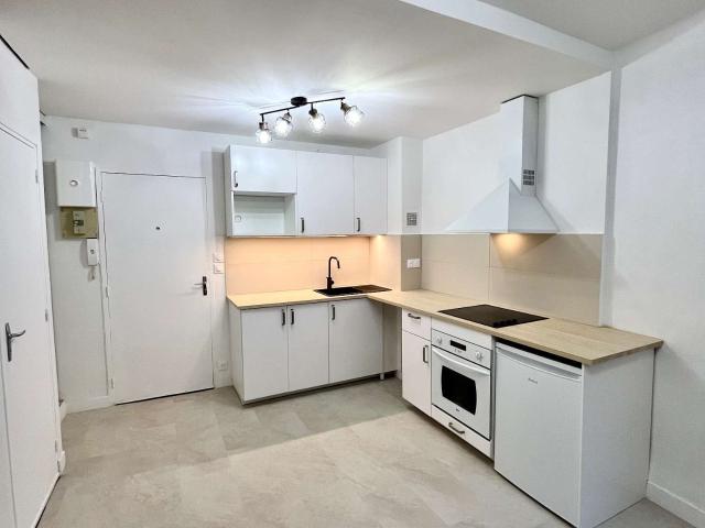 Location appartement 2 pièces Nantes Centre Ville 44