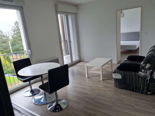 Location appartement 2 pièces Nantes Île de Nantes 44