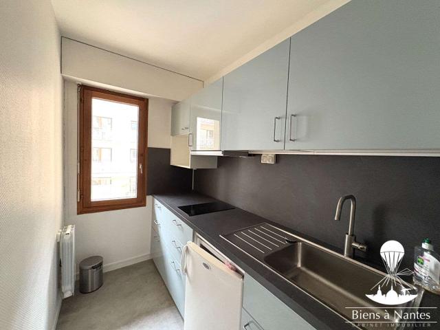 Location appartement 2 pièces Nantes Saint Clément Jardin des plantes 44
