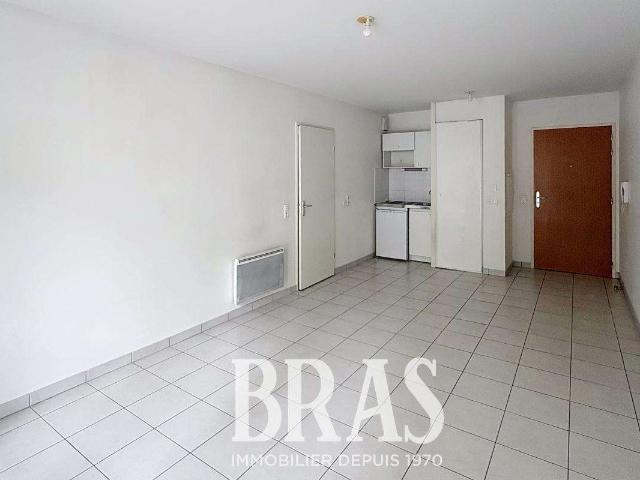 Location appartement 2 pièces Nantes Pont Du Cens Petit Port 44