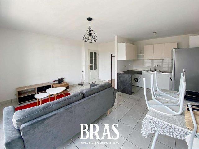 Location appartement 2 pièces Nantes Pont Du Cens Petit Port 44