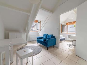Appartement à louer à Hauts-Pavés - Cuisine équipée