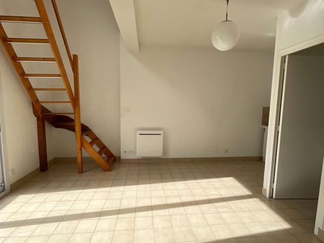 Location appartement 2 pièces Nantes Rond Point de Paris Blanche de Castille 44