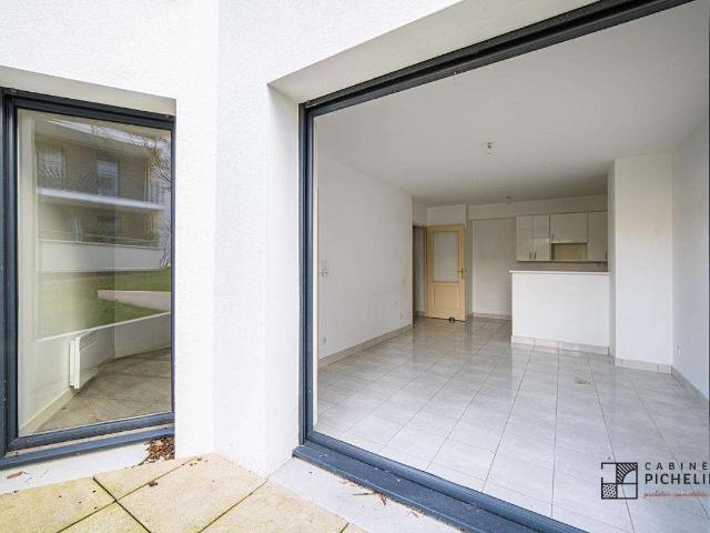 Location appartement 2 pièces Nantes Rond Point De Rennes 44