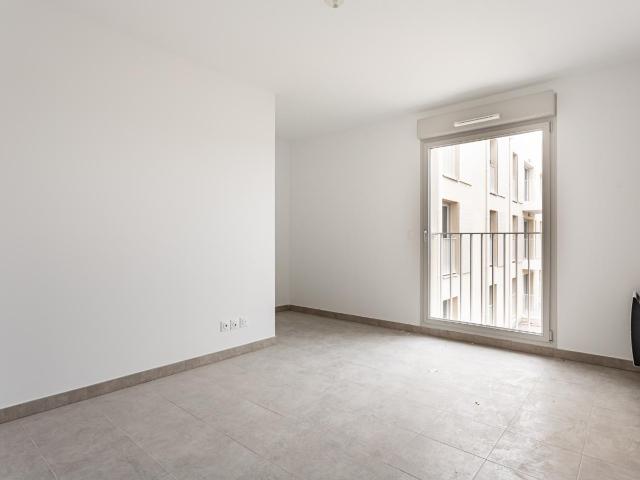 Location appartement 2 pièces PEYPIN 51m² à 744.99€/mois CDC Habitat