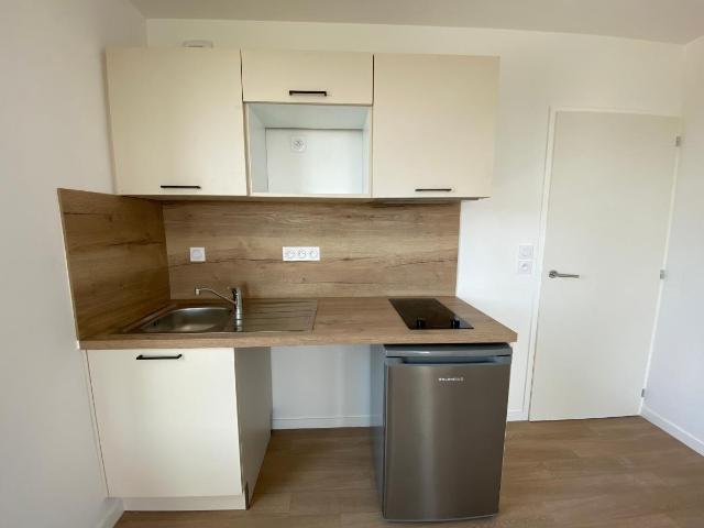 Location appartement 2 pièces RENNES 45m² à 702.43€/mois CDC Habitat
