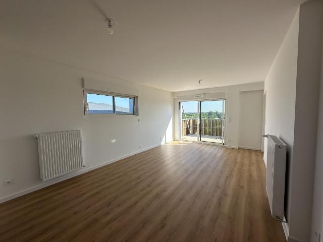 Location appartement 2 pièces RENNES 49m² à 718.77€/mois CDC Habitat
