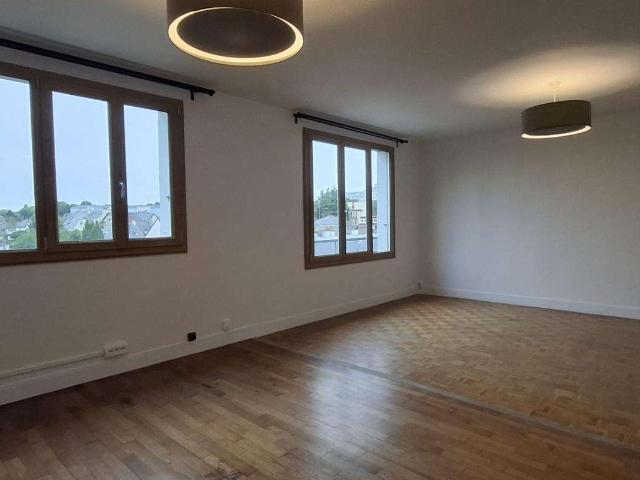 Location appartement 2 pièces Rennes Bourg L'evêque 35