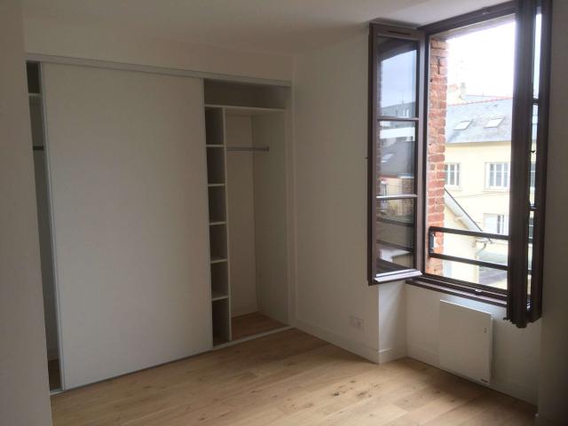 Location appartement 2 pièces Rennes Bourg L'evêque 35