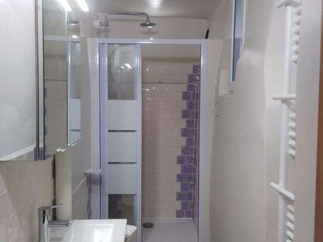 Location appartement 2 pièces Riez 04
