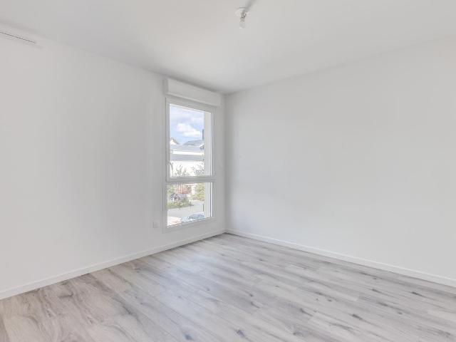 Location appartement 2 pièces RIS ORANGIS 52m² à 974.03€/mois CDC Habitat
