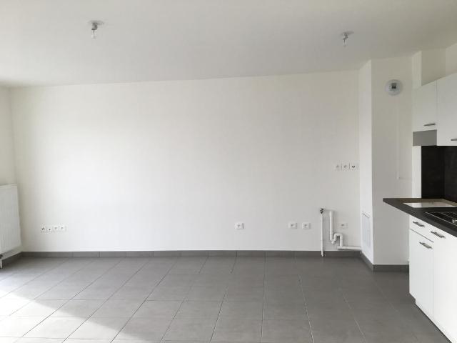 Location appartement 2 pièces ROUBAIX 45m² à 659.65€/mois CDC Habitat