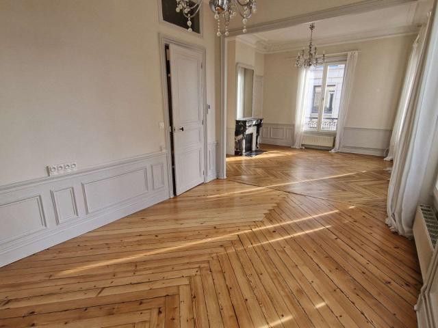 Location appartement 2 pièces Rouen Vieux Marché St Eloi 76