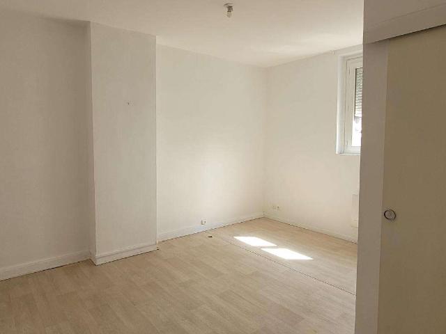 Location appartement 2 pièces Saint Brieuc Le Tertre, Le Point Du Jour, La Tour D'auvergne 22