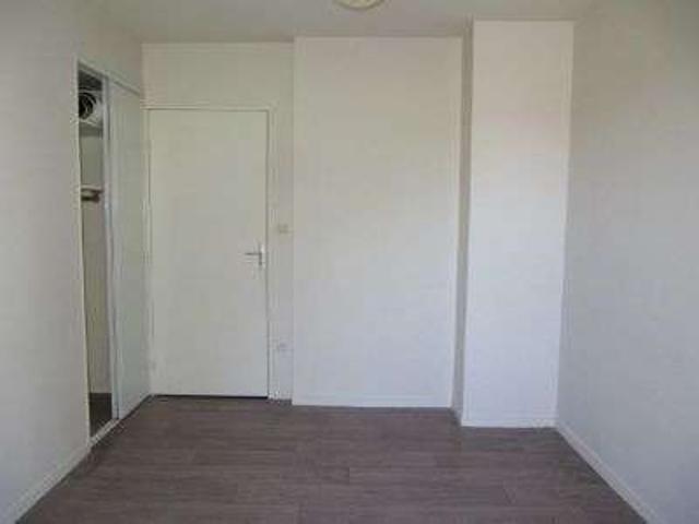 Location appartement 2 pièces Saint Jacques de la Lande 35