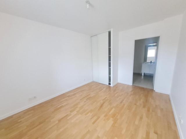 Location appartement 2 pièces SARTROUVILLE 40m² à 921.23€/mois CDC Habitat