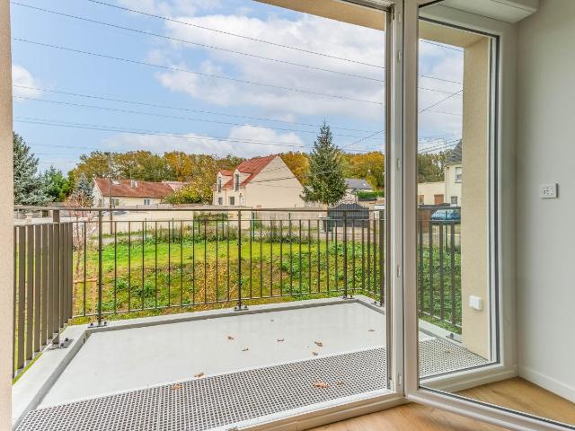 Location appartement 2 pièces ST GERMAIN LES ARPAJON 44m² à 827.57€/mois CDC Habitat