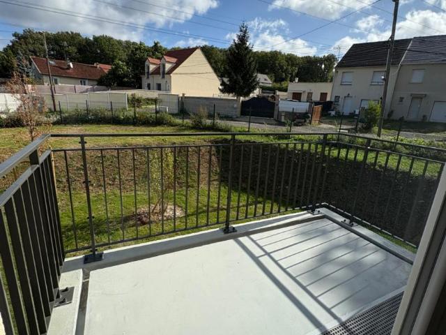 Location appartement 2 pièces ST GERMAIN LES ARPAJON 44m² à 834.83€/mois CDC Habitat