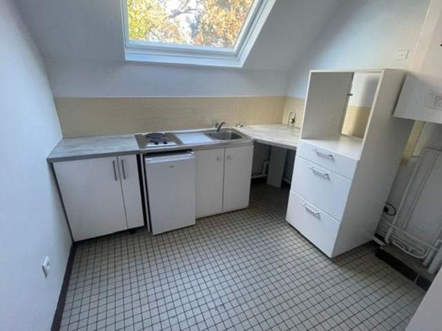 Location appartement, 33.46 m² T 1 à Olivet, 500 €
