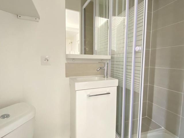 Location appartement, 30.5 m² T 2 à Blesmes, 402 €