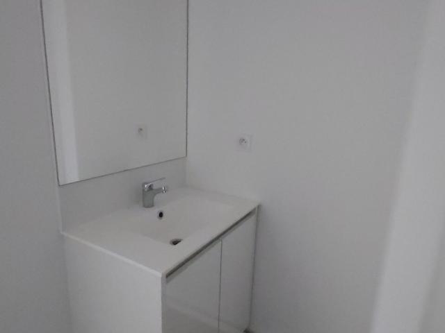 Location appartement, 30.6 m² T 1 à Montpellier, 590 €