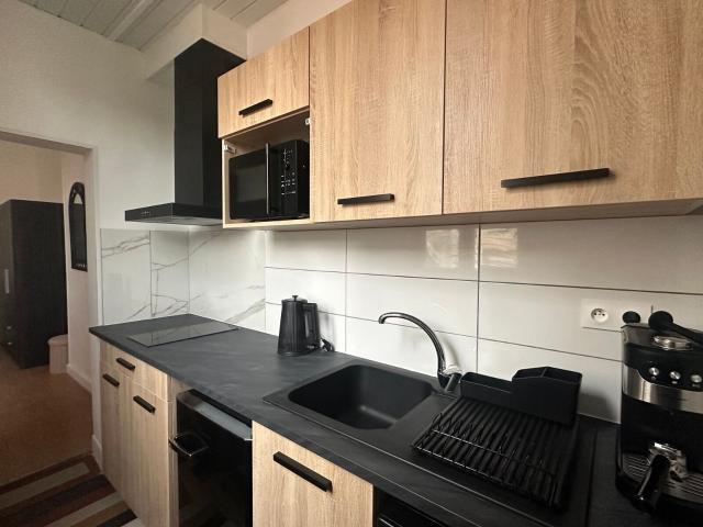 Location appartement, 30.74 m² T 1 à Bordeaux, 750 €