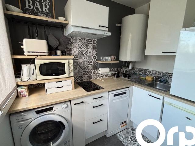 Location appartement, 30.9 m² T 1 à Montigny le Bretonneux, 800 €