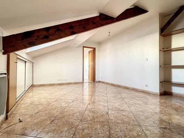 Location appartement, 30.16 m² T 2 à Champigny sur Marne, 800 €