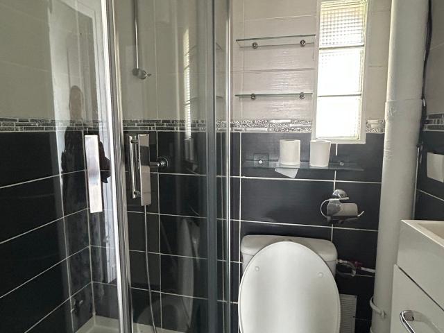 Location appartement, 30.24 m² T 2 à Nanterre, 950 €