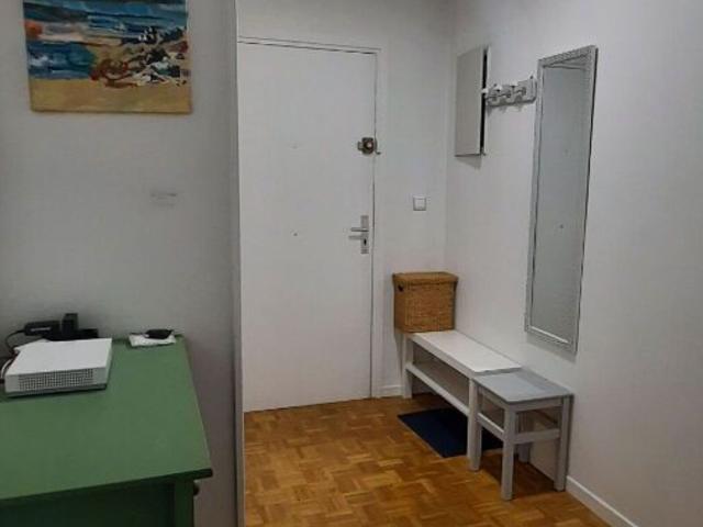 Location appartement, 30.35 m² T 1 à Lyon 7, 677 €
