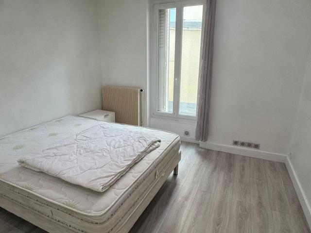 Location appartement, 31.5 m² T 2 à Levallois Perret, 1 200 €