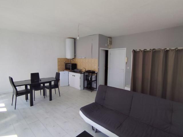 Location appartement, 31.62 m² T 2 à Morlaix, 360 €