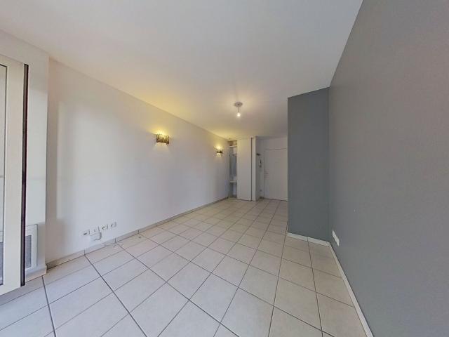 Location appartement, 31.1 m² T 1 à Tassin la Demi Lune, 760 €