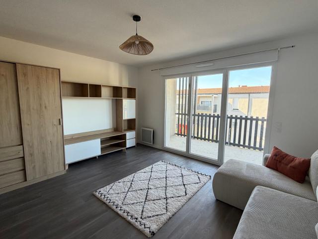 Location appartement, 31 m² T 1 à Lons, 650 €