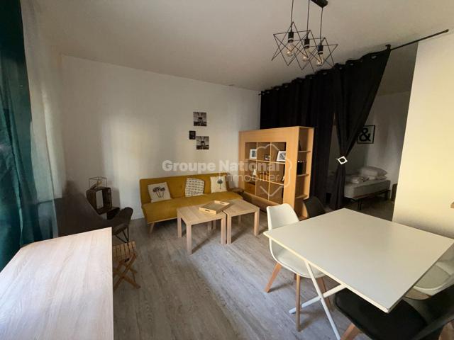 Location appartement 32.42 m², Nimes 30900 Gard