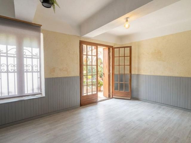 Location appartement, 32.95 m² T 1 à Cuers, 569 €