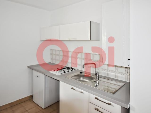 Location appartement, 32.02 m² T 1 à Lyon 8, 717 €