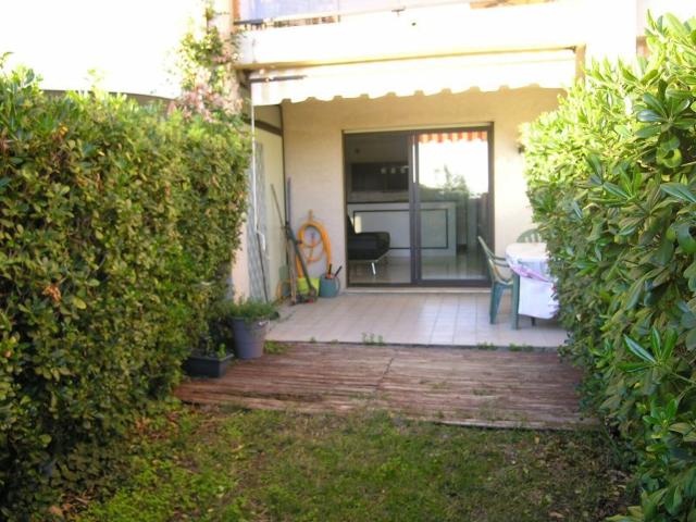 Location appartement, 32.2 m² T 1 à Mougins, 635 €