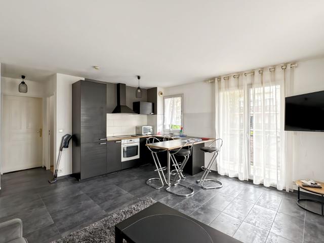 Location appartement, 37.47 m² T 2 à Yerres, 890 €