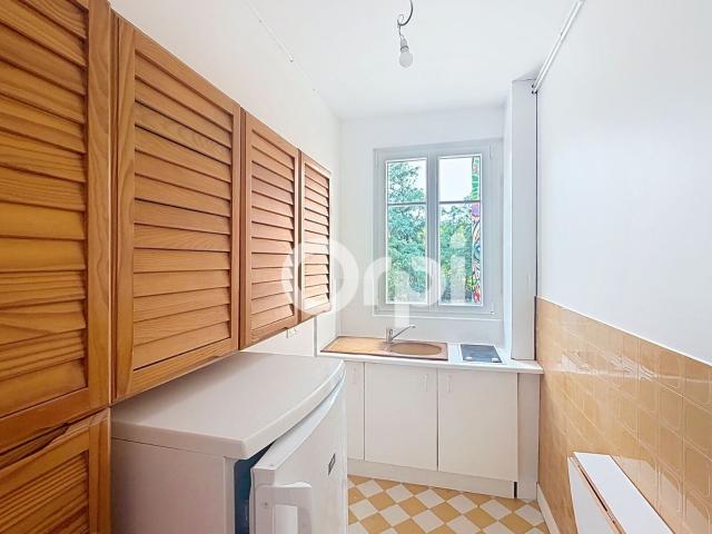Location appartement, 37.12 m² T 2 à Paris 15, 1 200 €