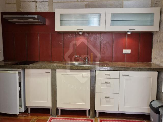 Location appartement 34 m², Avignon 84000 Vaucluse