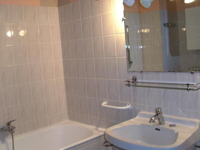 Location appartement, 35 m² T 2 à Mazamet, 420 €