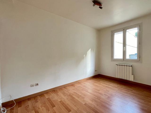 Location appartement, 36.18 m² T 2 à Beauvais, 550 €