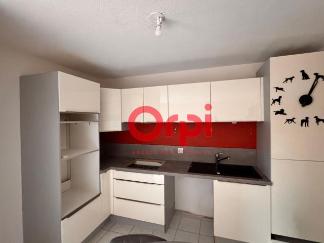 Location appartement, 36.28 m² T 2 à Fréjus, 733 €