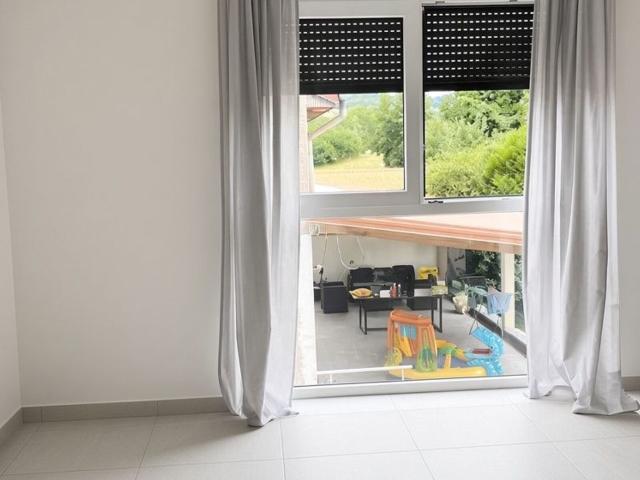 Location appartement, 36.3 m² T 2 à Merschweiller, 890 €