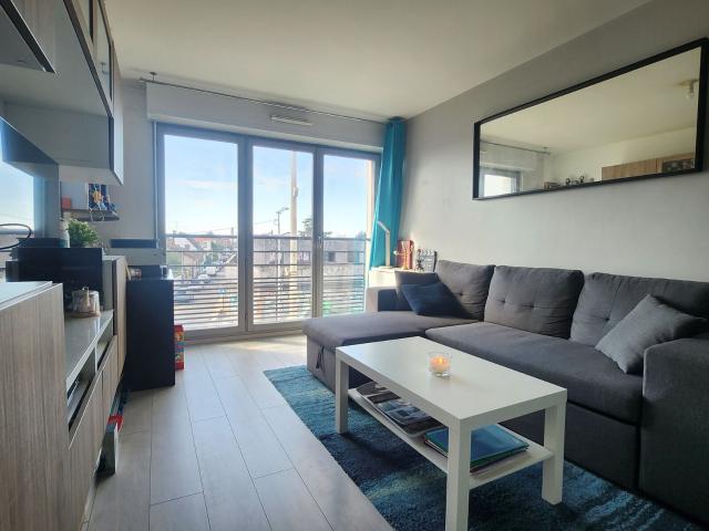 Location appartement, 38.36 m² T 2 à Athis Mons, 950 €
