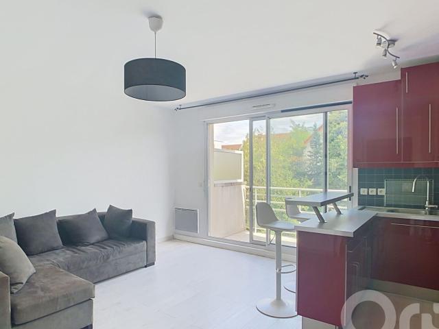 Location appartement, 39.62 m² T 2 à L'Haÿ les Roses, 990 €