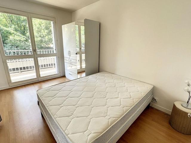 Location appartement, 39.3 m² T 2 à Orléans, 695 €