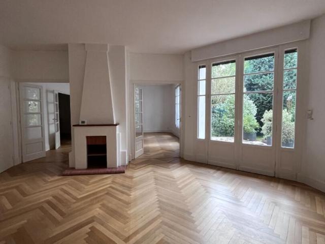 Location Appartement 3 pièce s de 107 m2